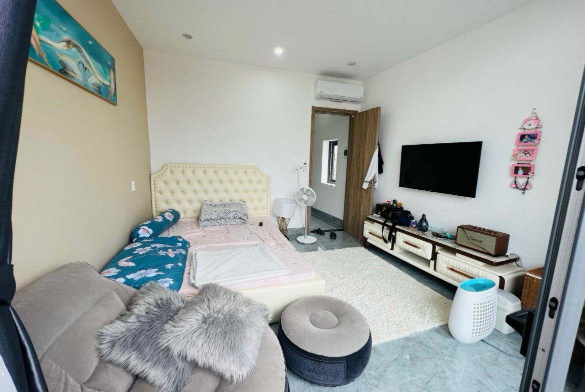 z5681432493537_874891e5bac7bbc054654a4152949c44