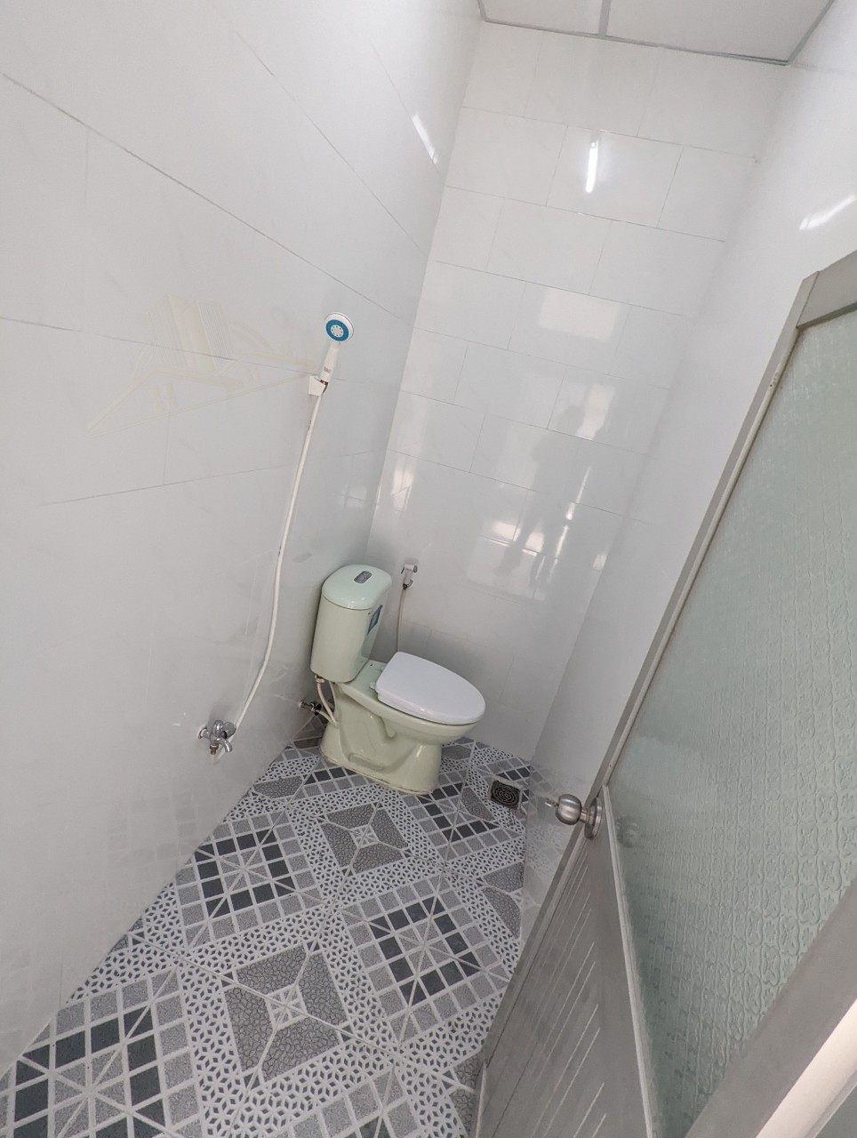 z5688634511925_79d84520aac37cda7afa1194d53f0b65