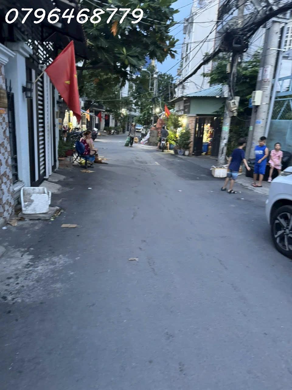 z5690115319434_29c618133a94a4ab12ee776d5b14d82b