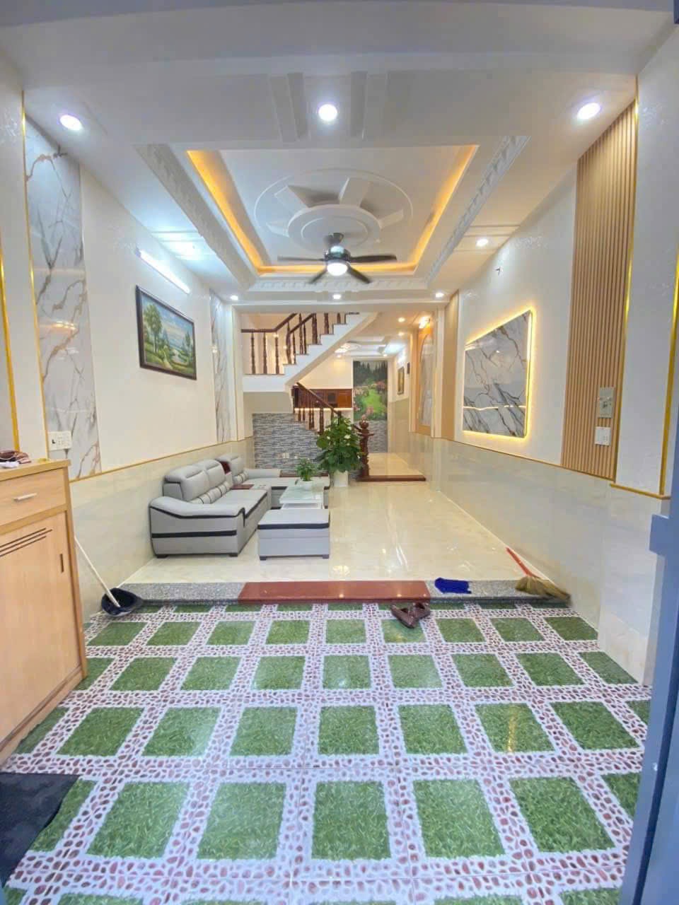 z5690227832557_1f6e5bf8519345fdebcd653658bf918a