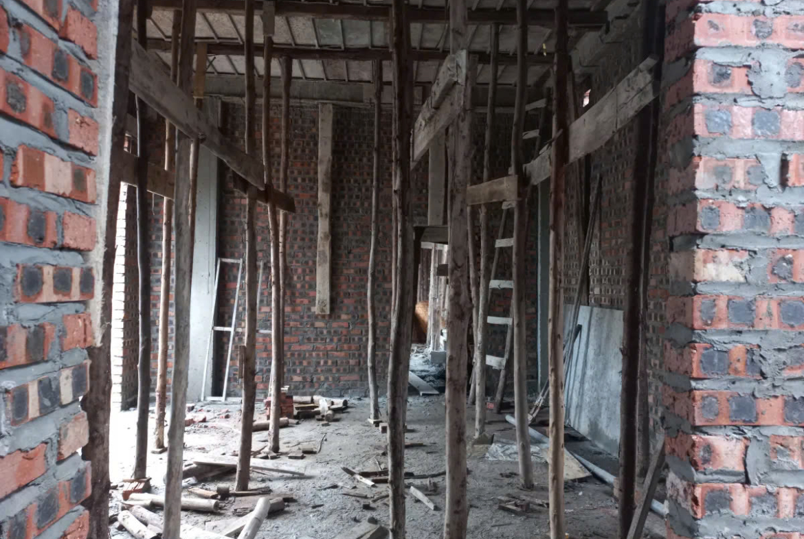 z5694892322570_689f4cbcf3d7e2534fcad820dccfb55e