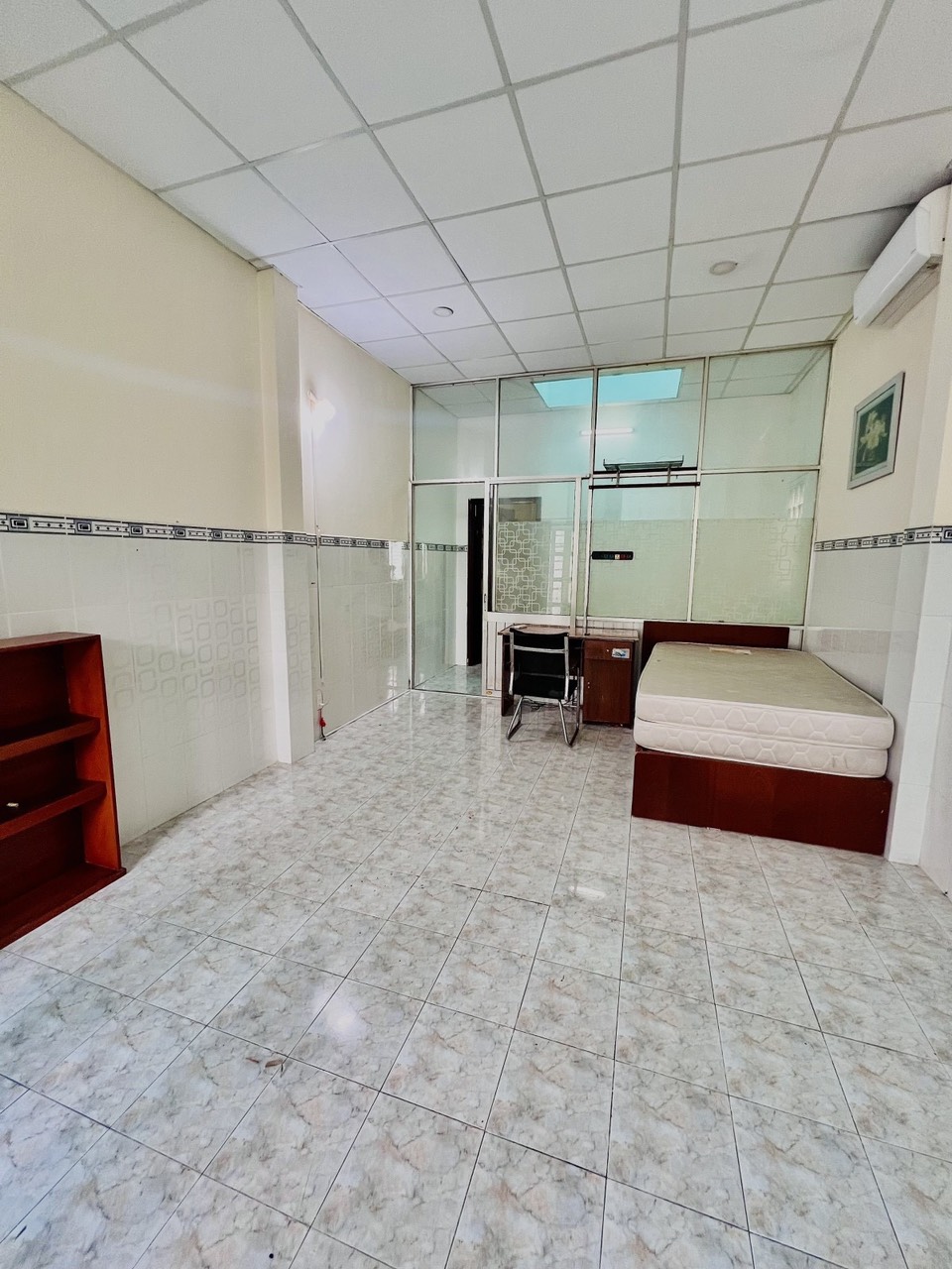 z5702596932730_ffc95d47c9c31fa16e59a0684ef55eec