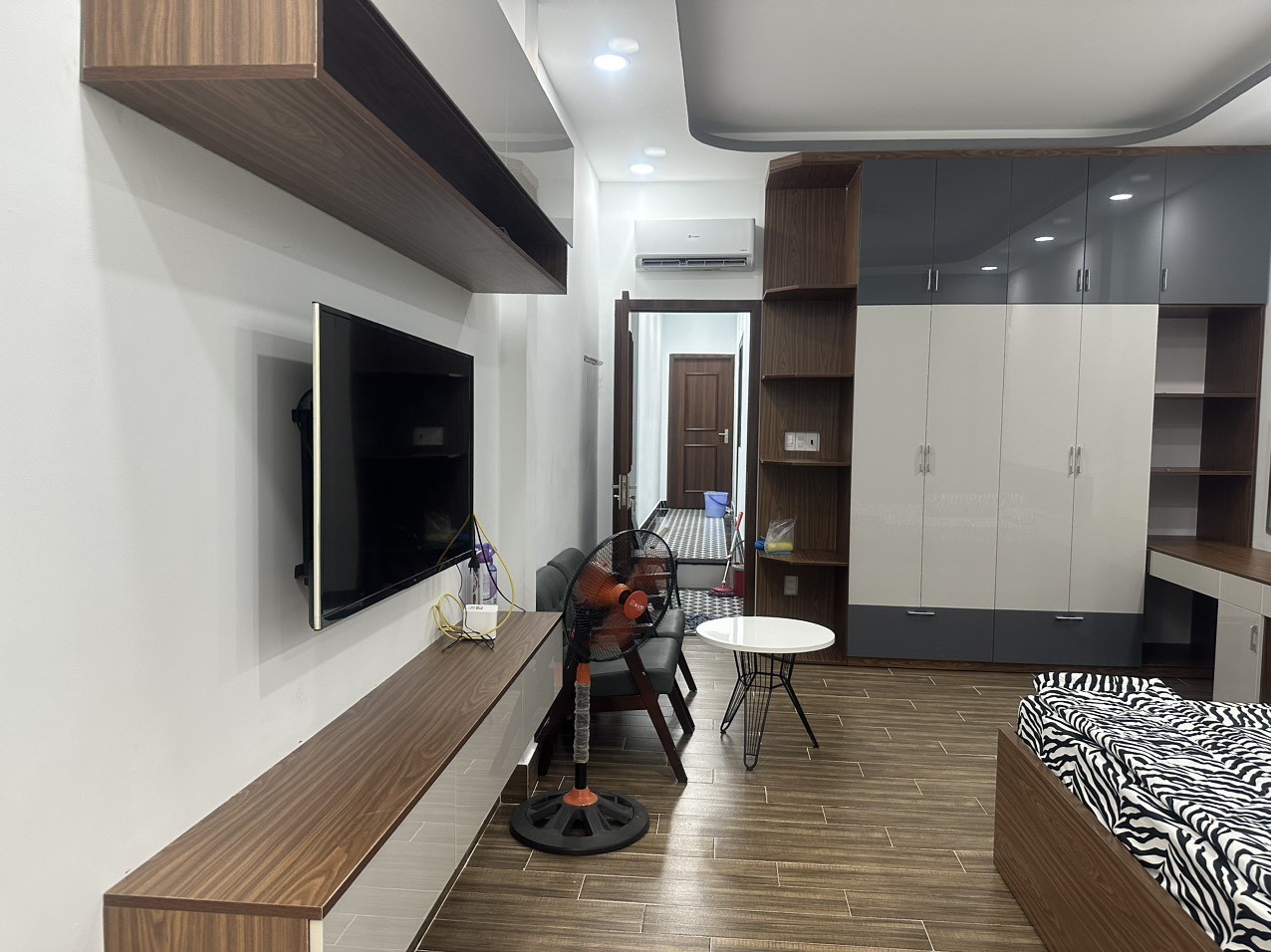 z5706302070595_a013b42b220745c85f17f7ced01c767b