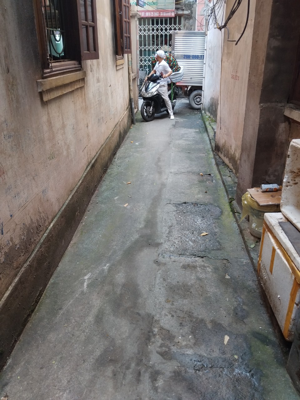 z5707474464521_6836a51d5ab438cd11b9c3c79e3a4e85