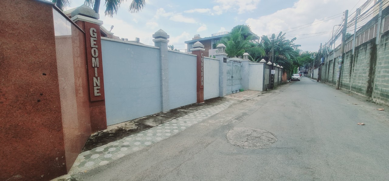 z5708372189709_385b85f1ba8dc4697cbe8e8222e25fdd