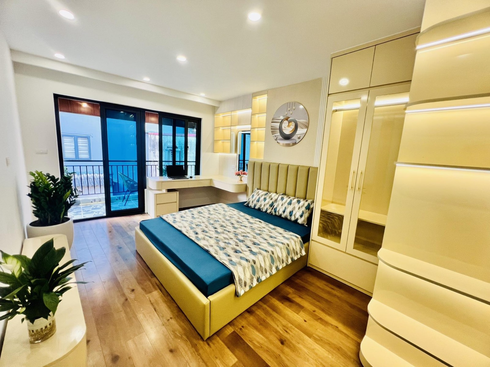 z5710668307127_907fc8e6fba6e53ceea2af46ff5edb80