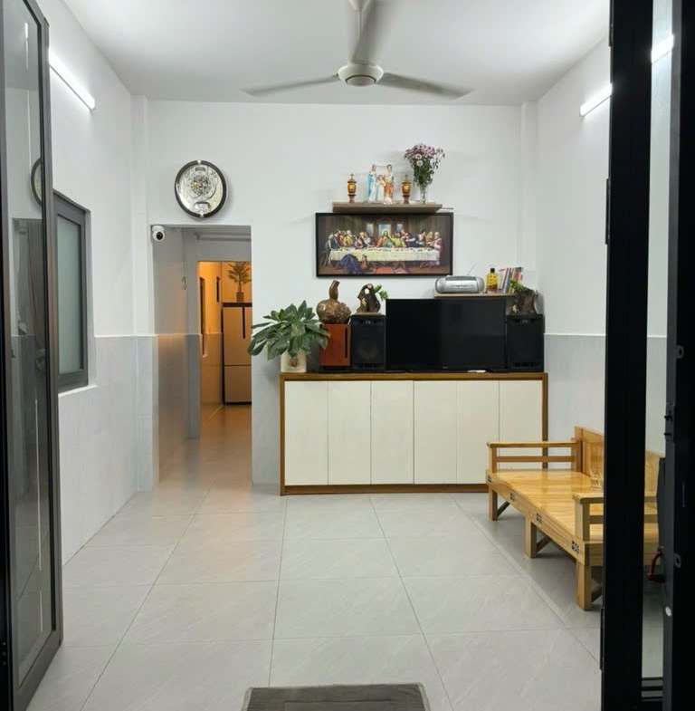 z5712251313268_a8500795809c77d7bffc97ffc9e5749a