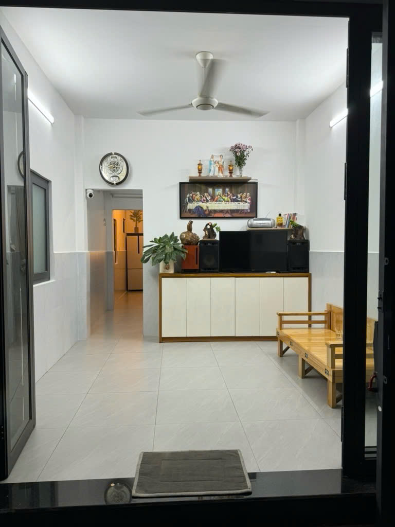 z5712251313268_a8500795809c77d7bffc97ffc9e5749a