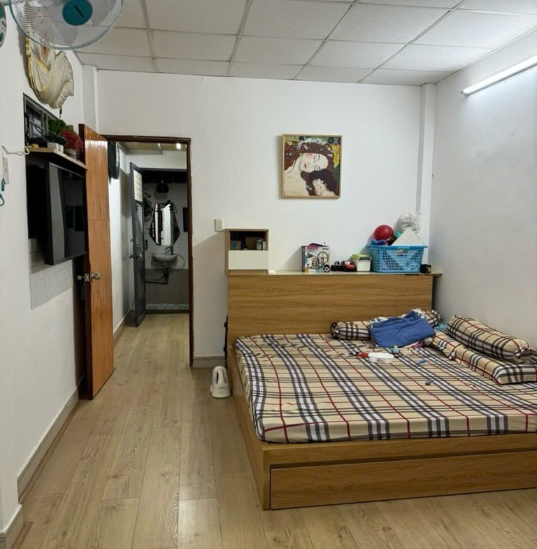 z5712251369506_3caea2099231c56adae4ac0e4a6fc4c3