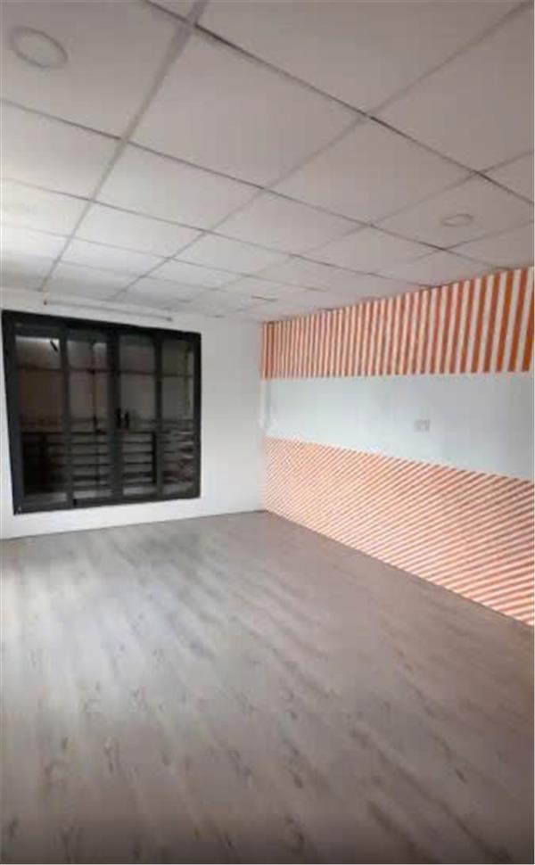 z5712403822329_84616fce9a03edce034fa776150e5550