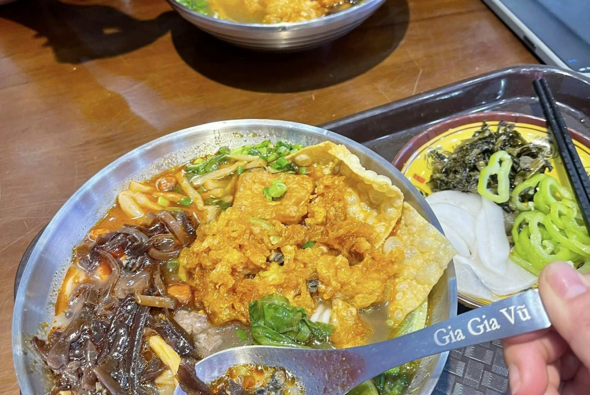 z5713757261839_1f48f04a9d8c88caf7bd5184545abfe8