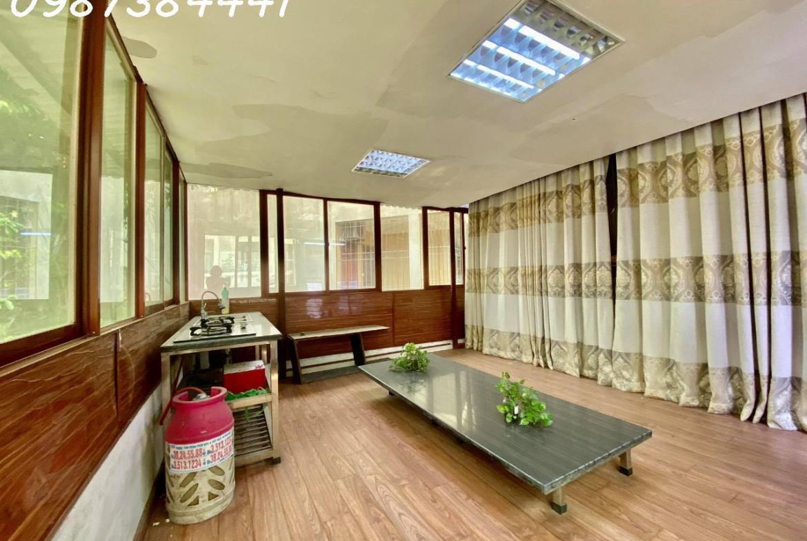 z5714597051178_4a1f26ba8c41826b232b7b497cdd65b1