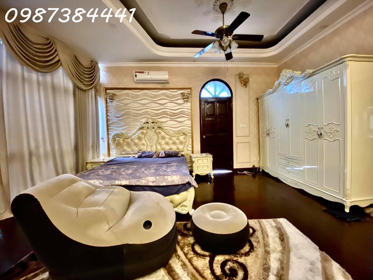 z5714597056378_05bce2b6b959fe6697a0993f17459ea2