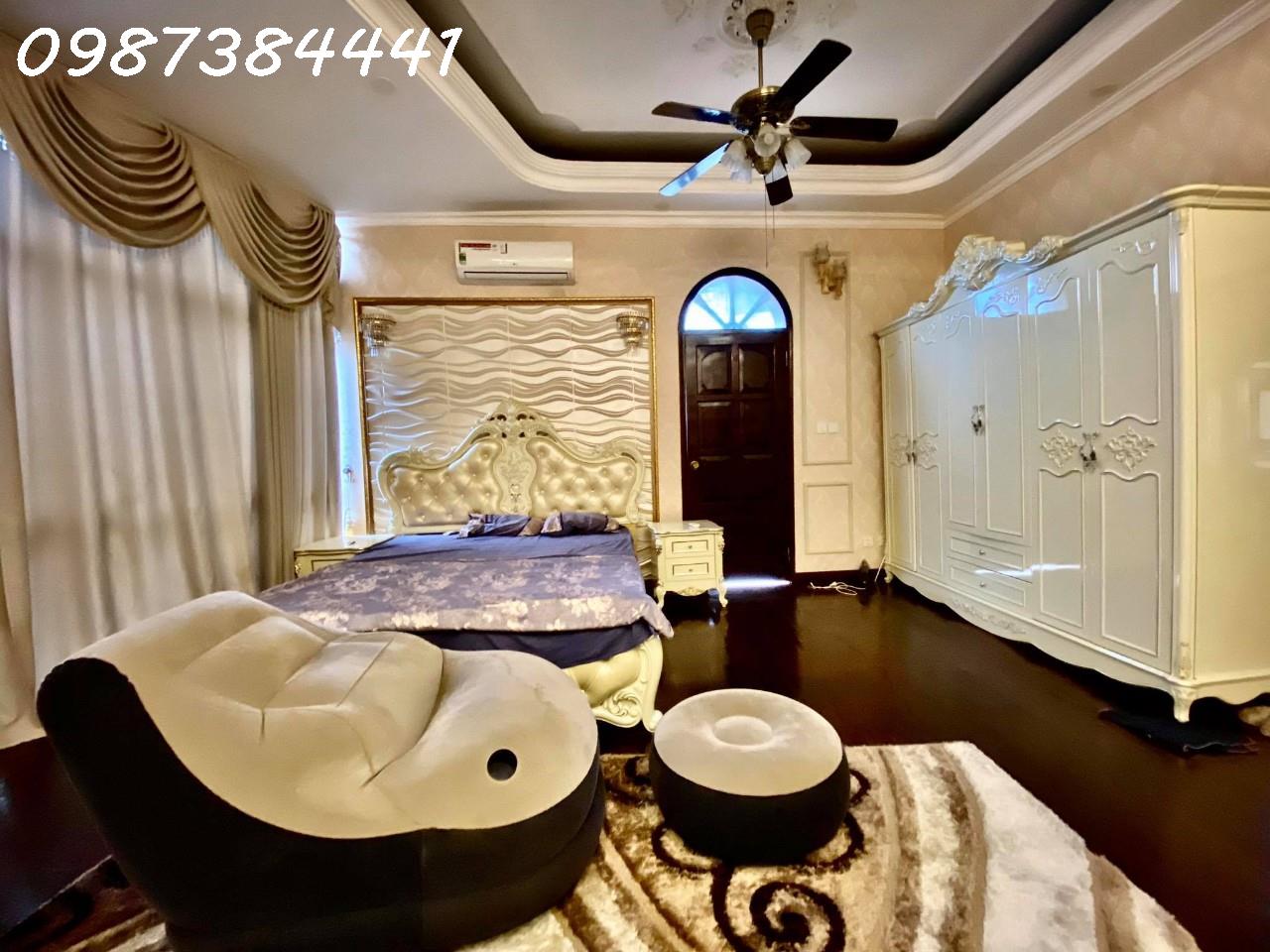 z5714597056378_05bce2b6b959fe6697a0993f17459ea2