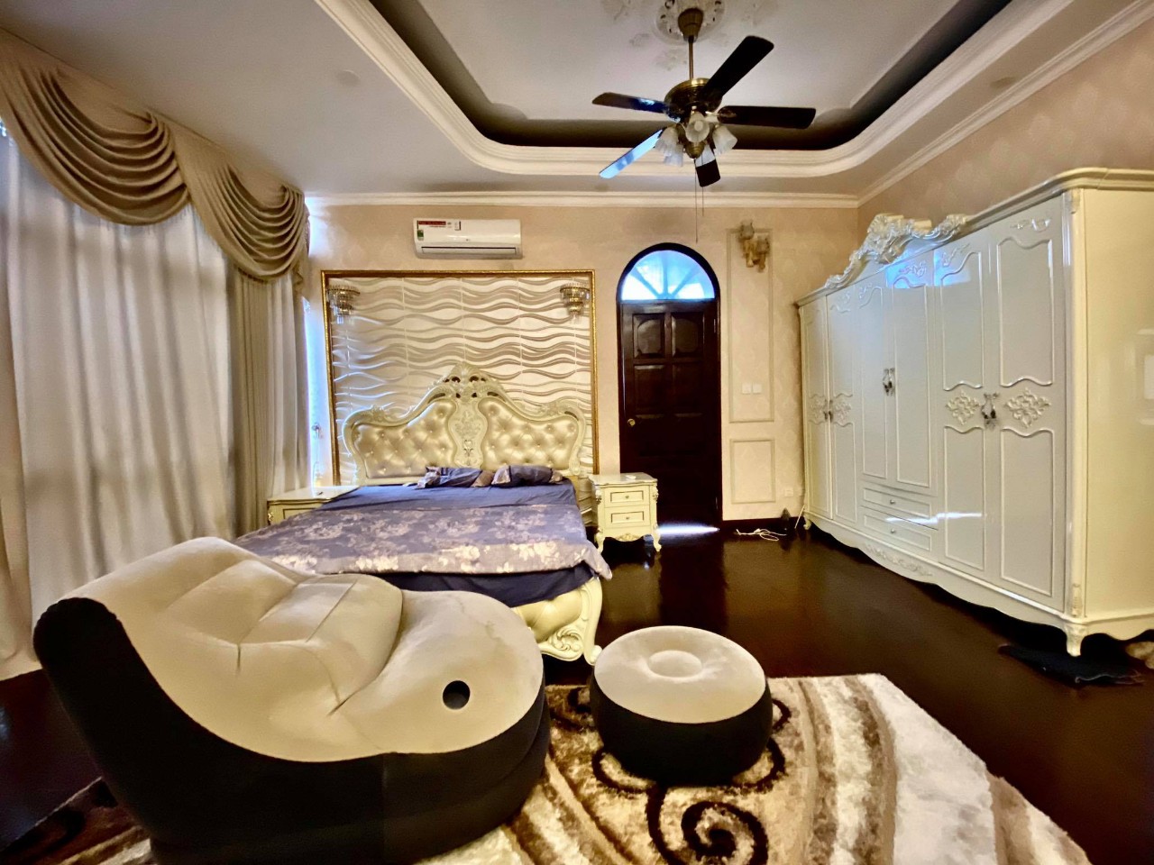 z5714597056378_05bce2b6b959fe6697a0993f17459ea2.jpg_bak_638591709363318063