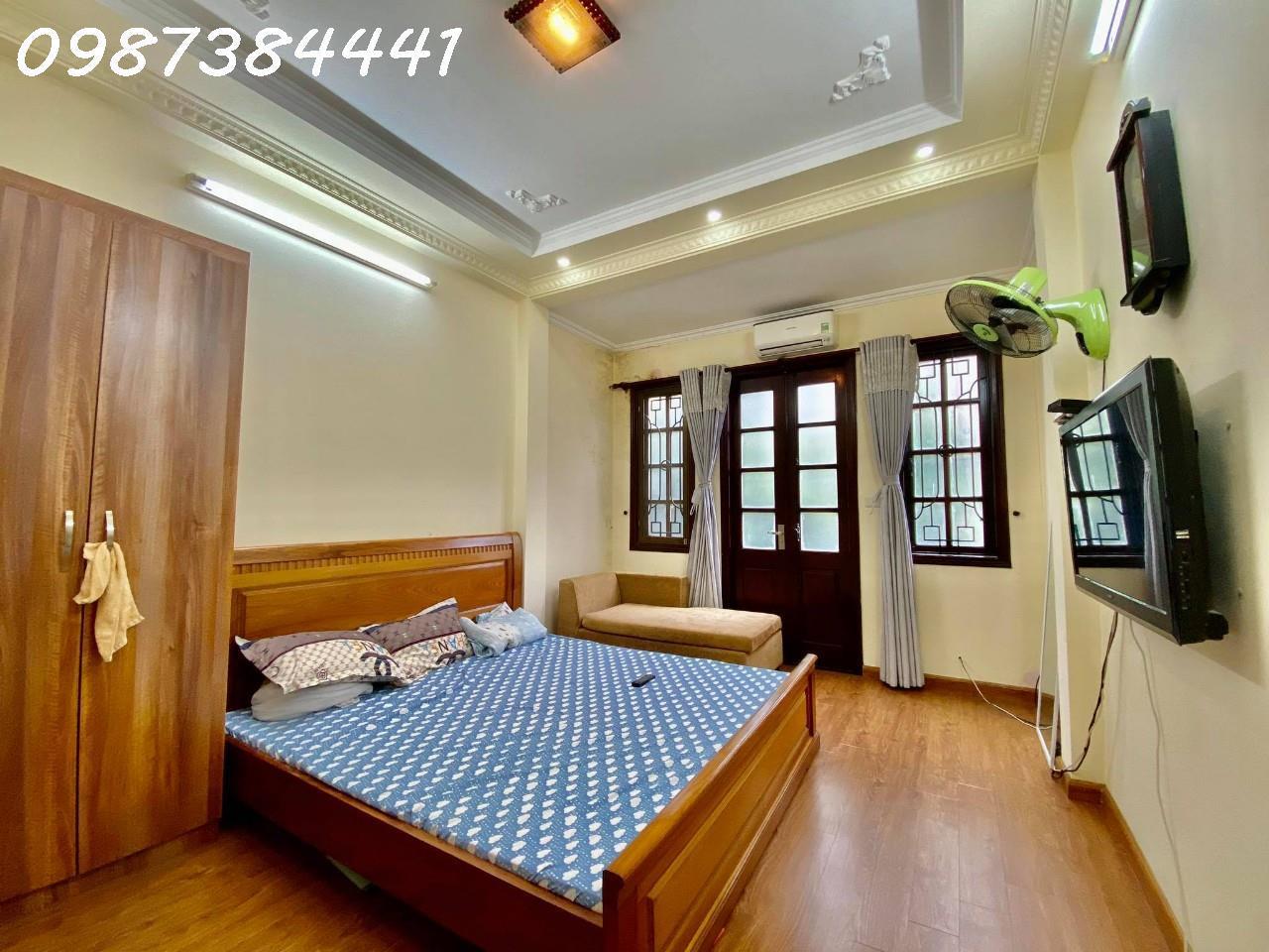 z5714597109021_e3993ed25b4b62e4cf64ea418243c349