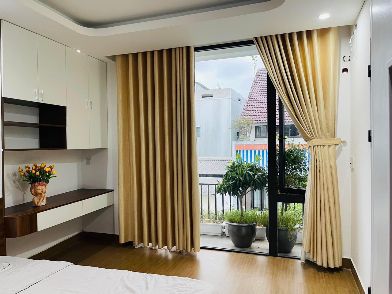 z5717009538693_5d1c59e9031aa8069c53ea3dfc05880f