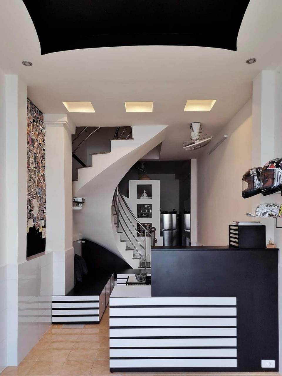 z5717349448443_771618c242975b06085de6638ac1b312