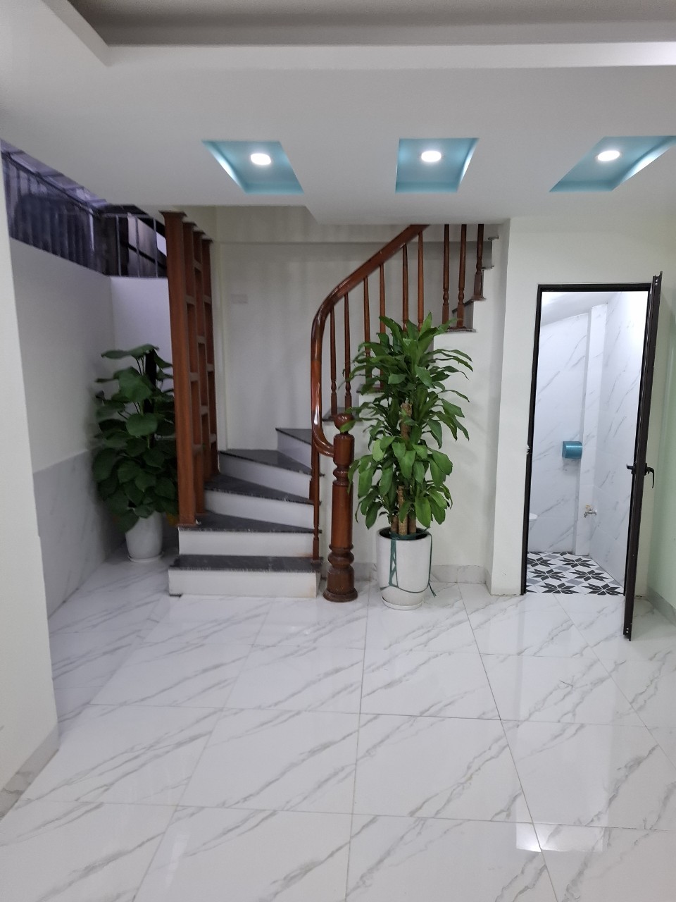 z5718257330653_7e420543af1bc8569afb81914f82cda3