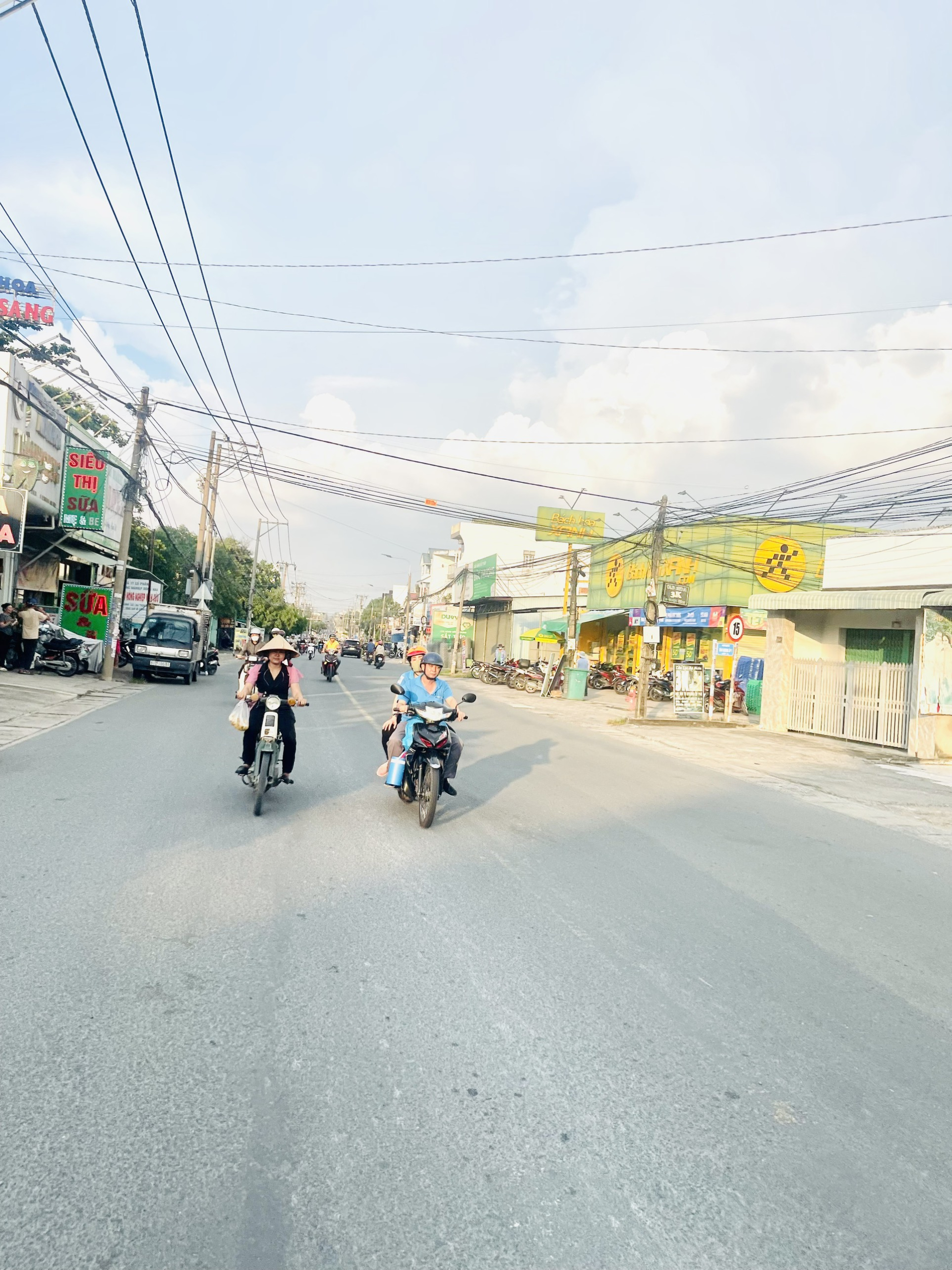 z5719490578624_4b8ea5dc62cee56f0838e95aa20d785a