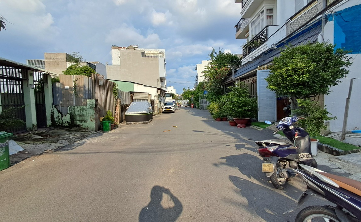 z5719949320331_b82c21146a159f8e242223d443ca1192