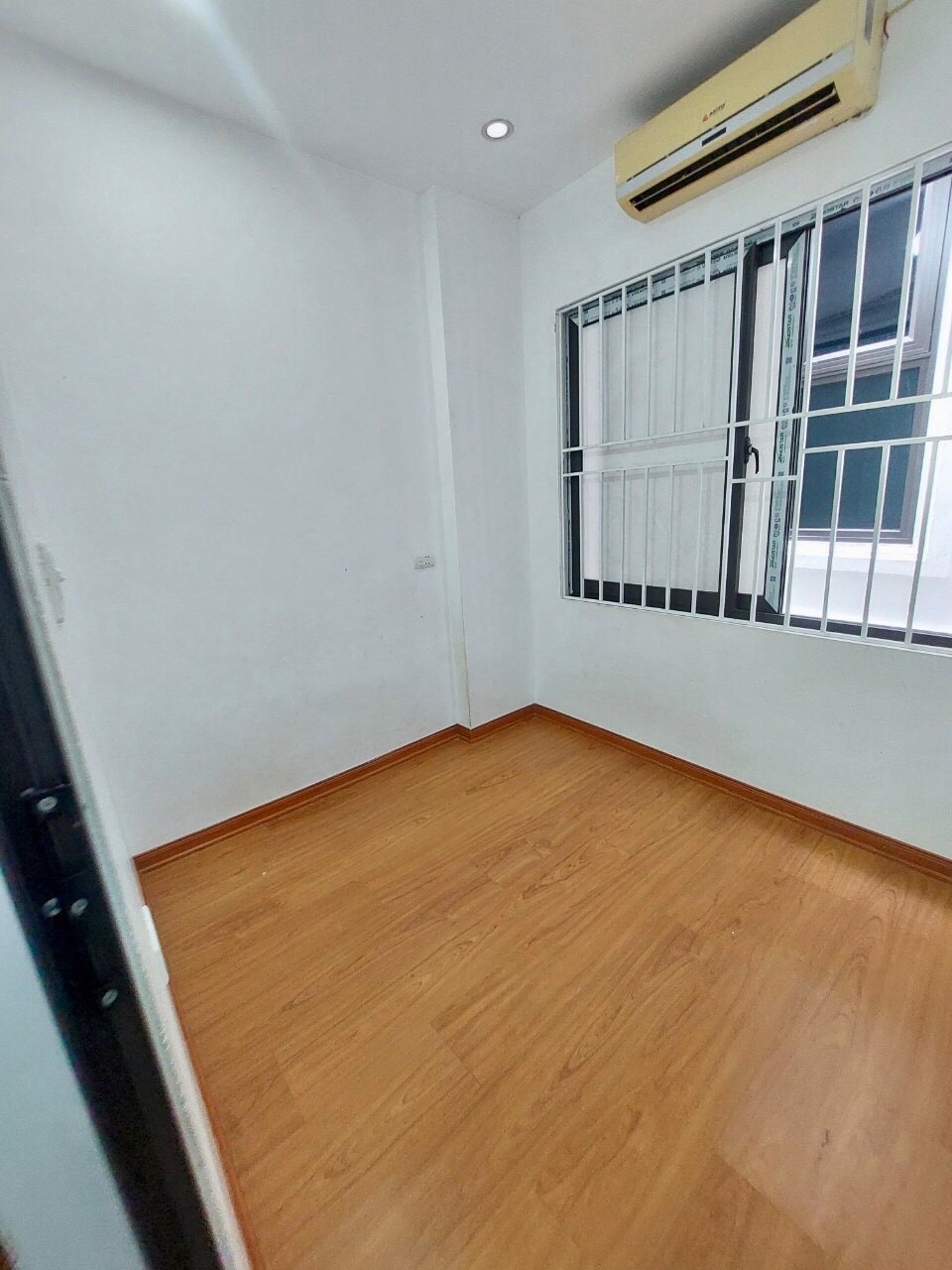 z5723166108567_c97db594c71ae4e411f1e36180f443d7