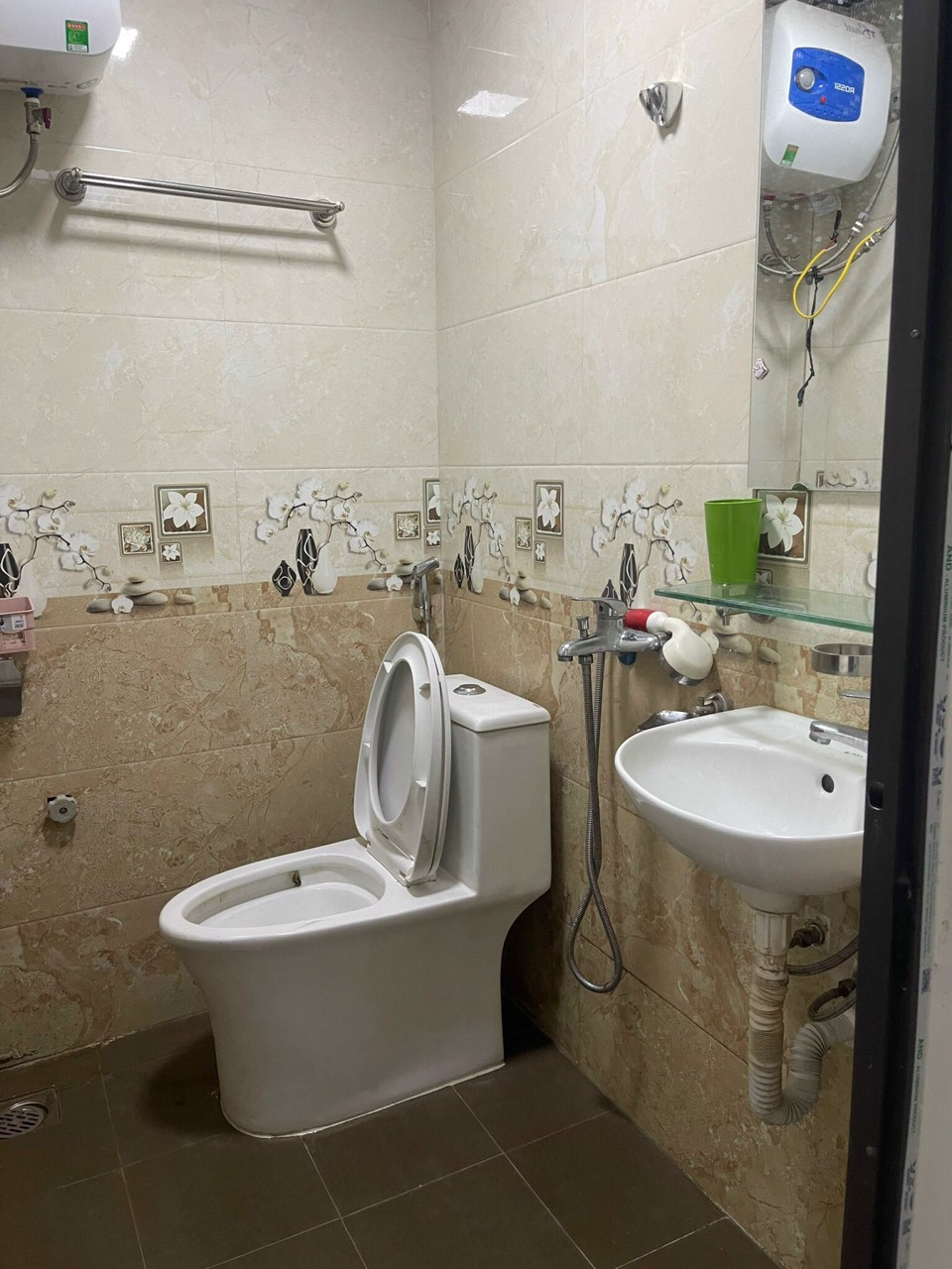 z5723166121264_1d1a65b02c6322342fdd7ee74f3c4b7d