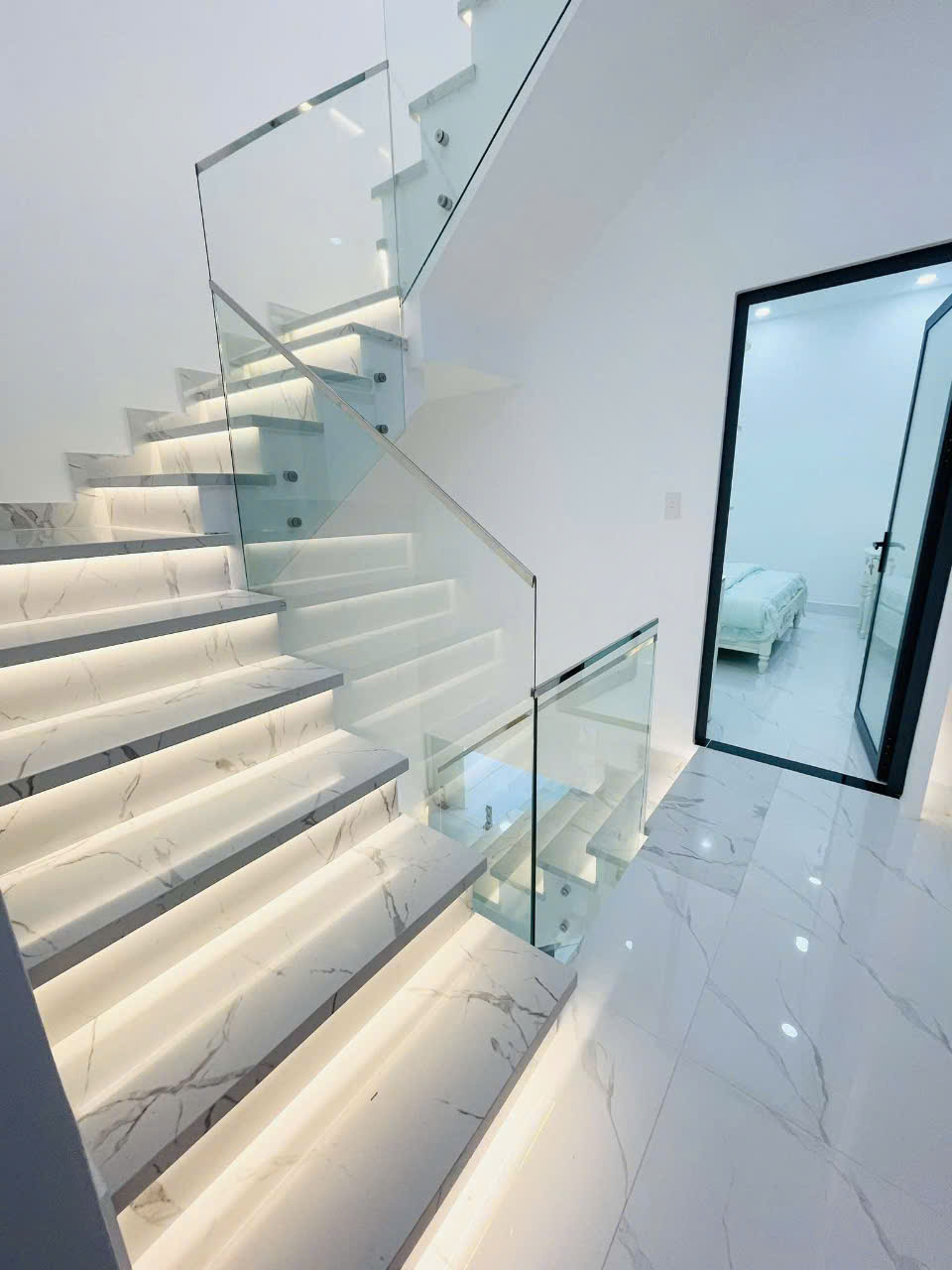 z5725071815187_223cbab7eb3e4b8a1c1e97090be3e2a0