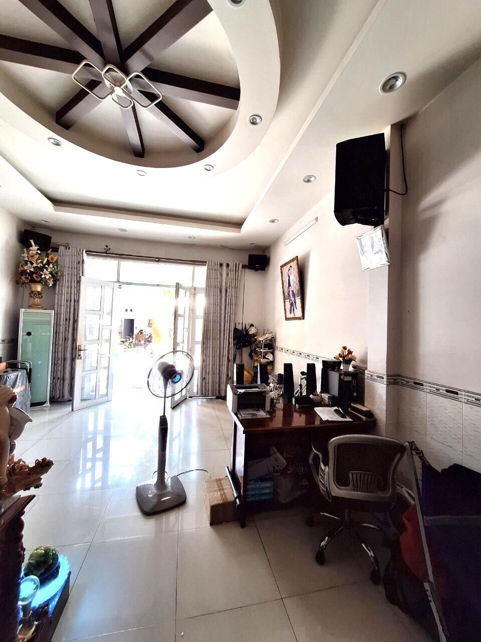 z5725983116747_42a081ab17d7c82808f4f23838e74ec2