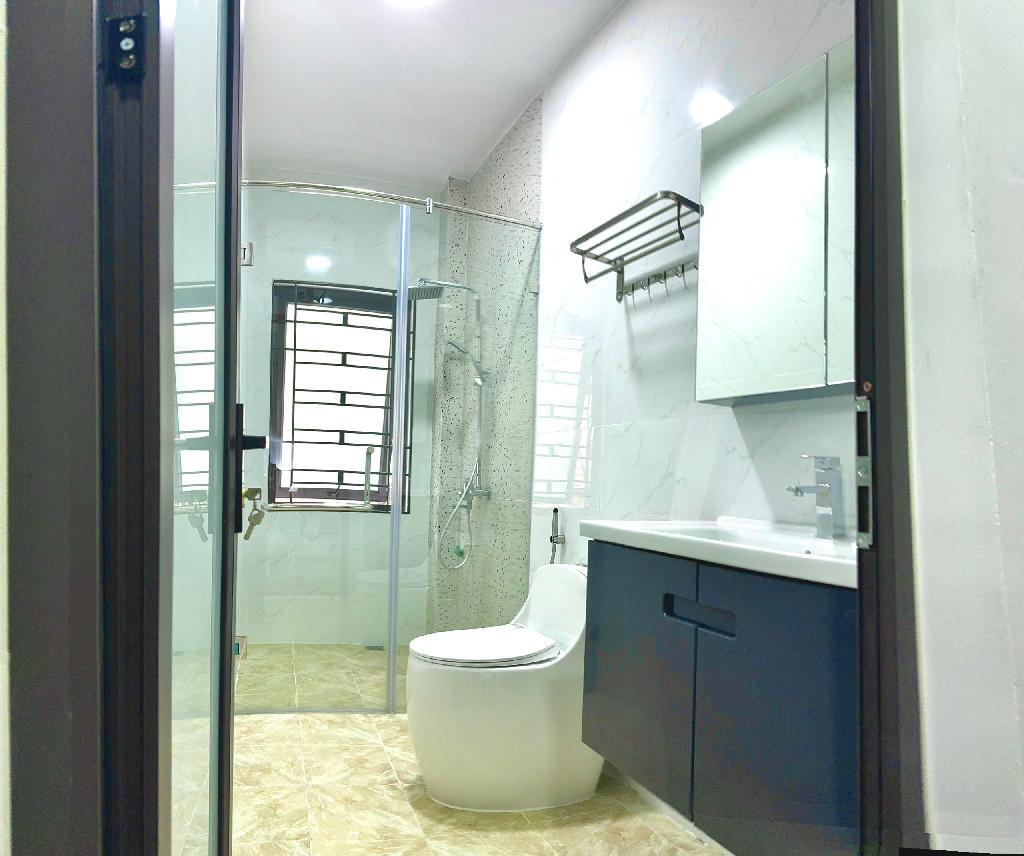 z5726675506047_68f675ca39d6cf9c272dd45cb14b24d1