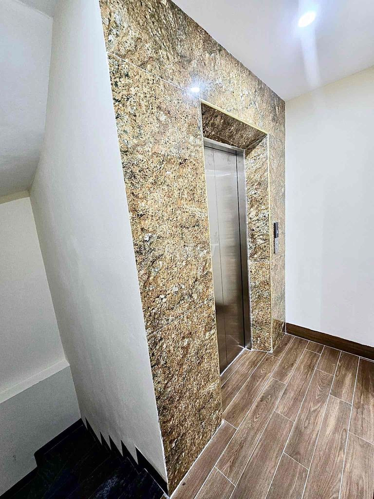 z5726741204913_abe179b366b956ae7d4f9689685f1da7