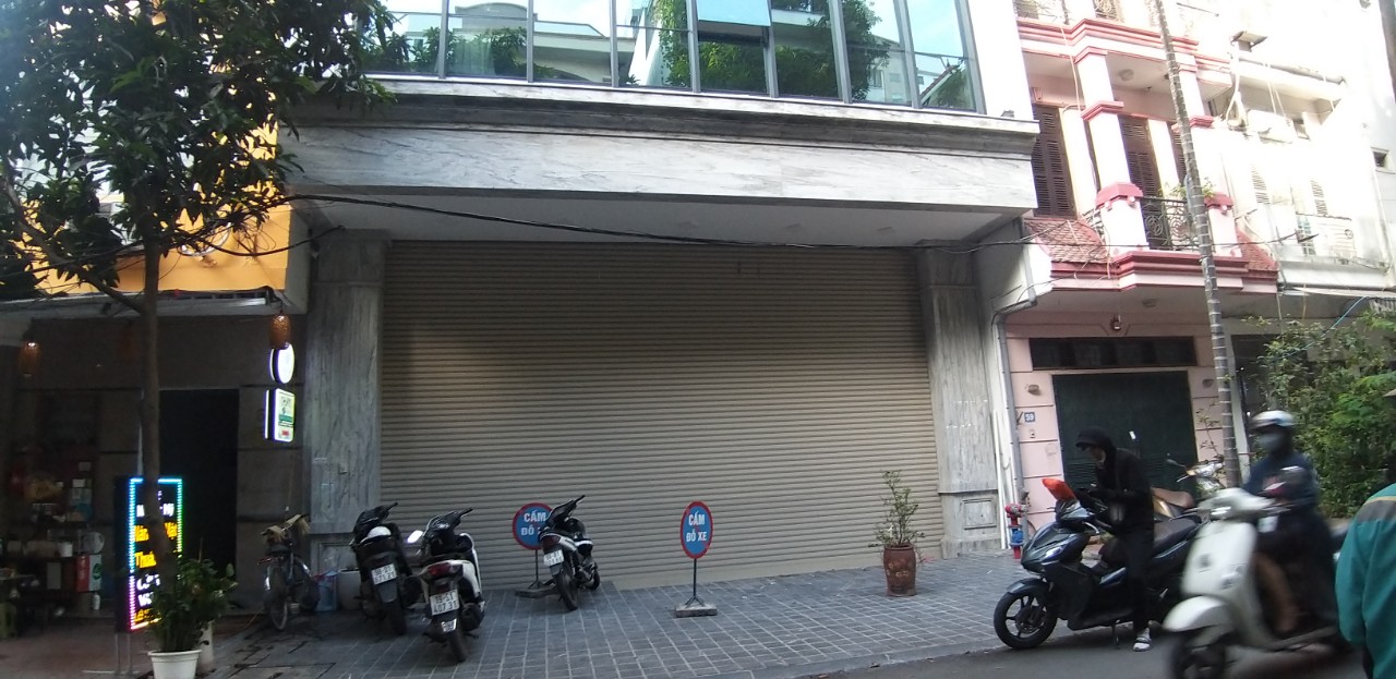 z5726919141808_9892799c893cfc266051198871b25e56