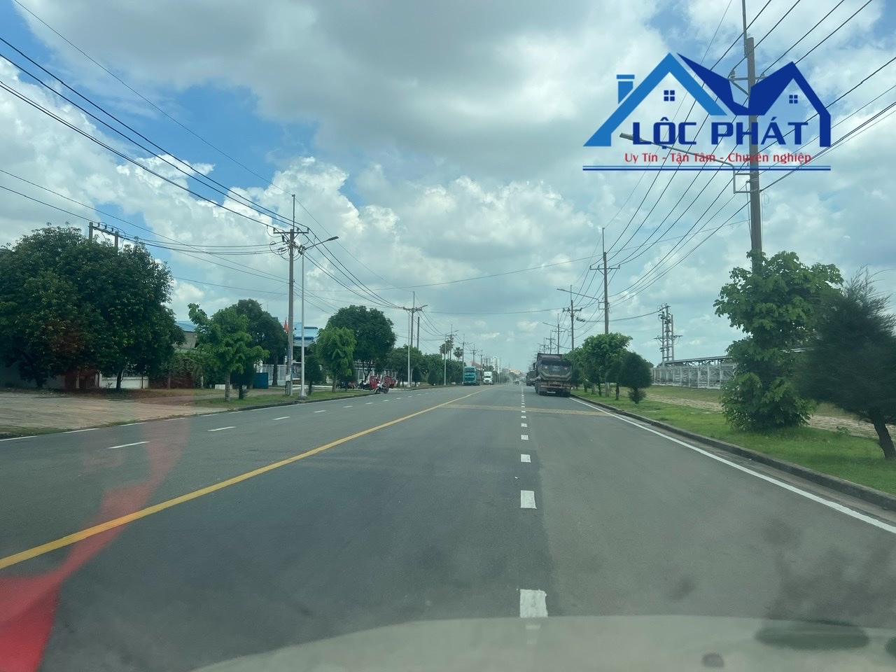 z5727479387220_6ac51f9daf07250be72bd9074fd00720