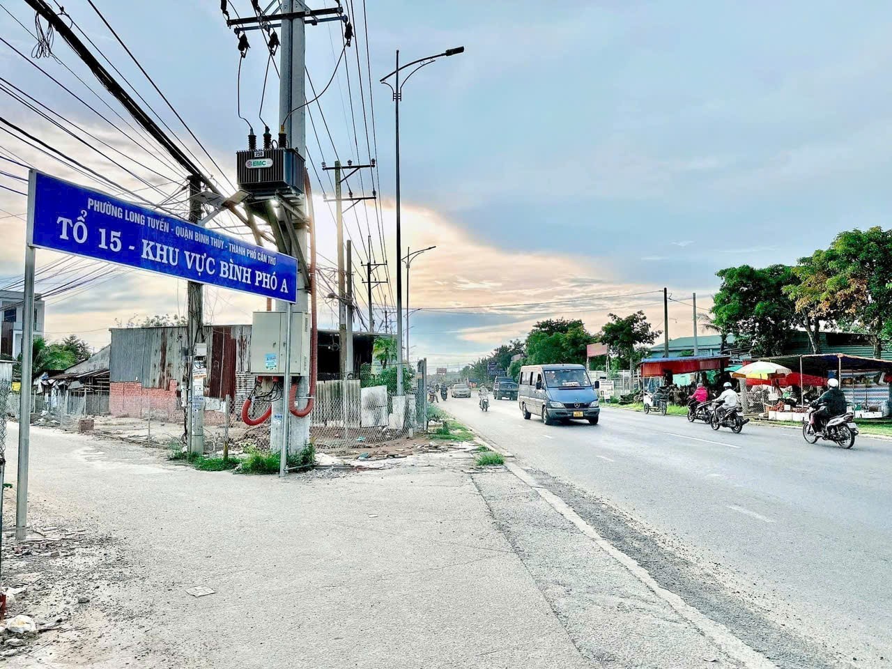 z5728980736337_2fe67da29a37987901762396bb15d758