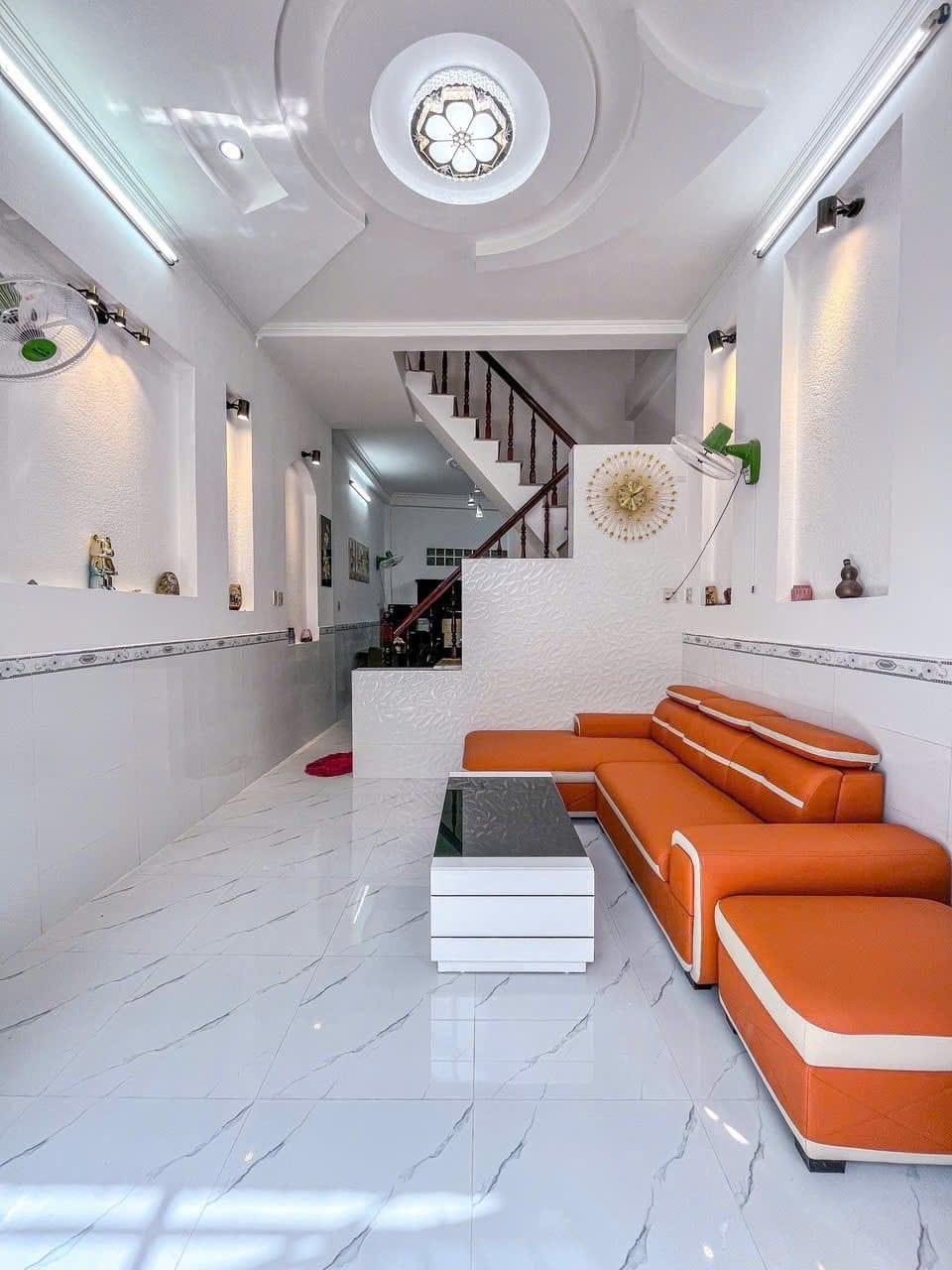 z5728986815349_07d09bd48ab2c3527d5c51df67c325bf