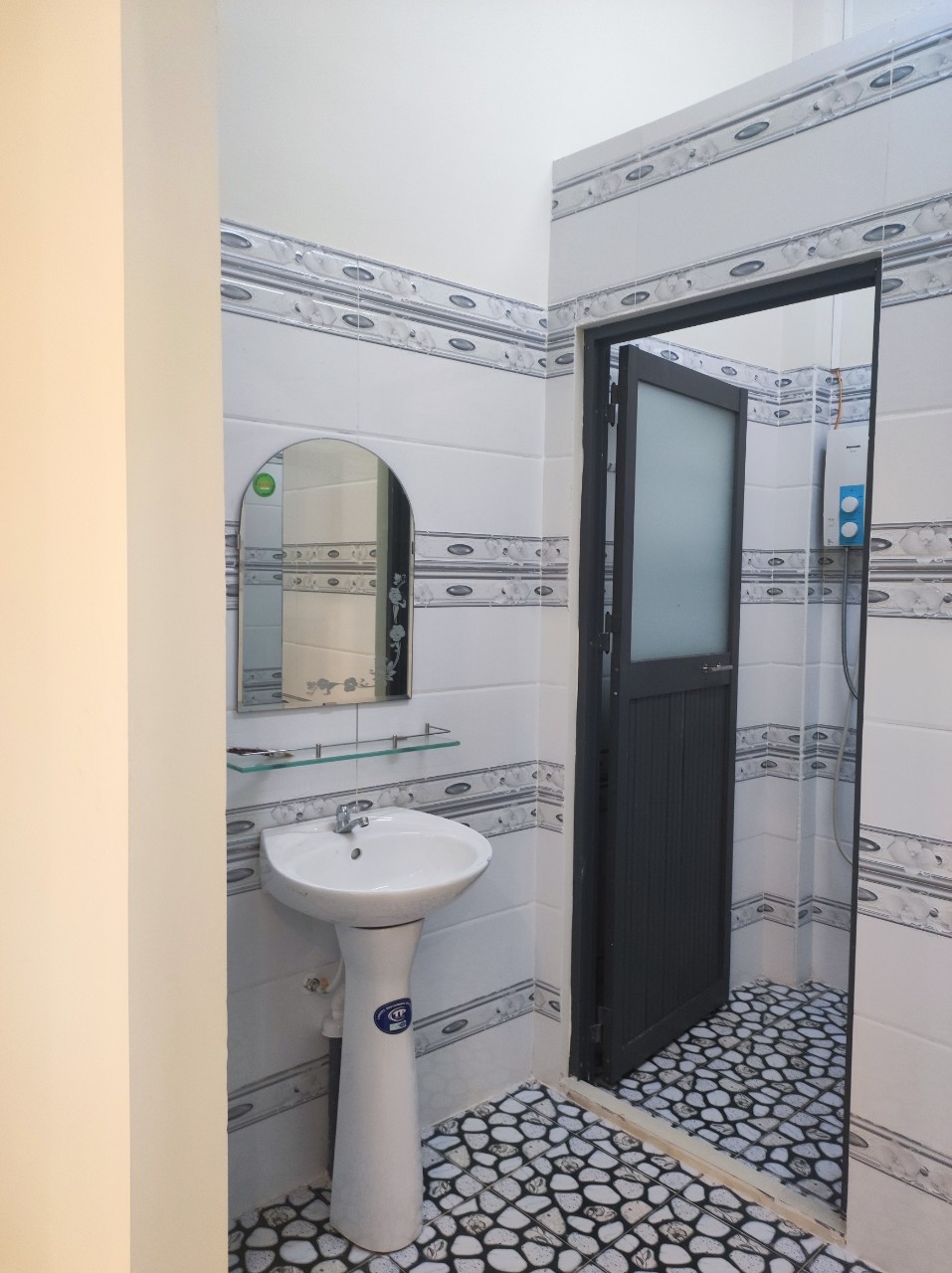 z5729283447385_2f2efd6eb000f646594e521ebb5d1784