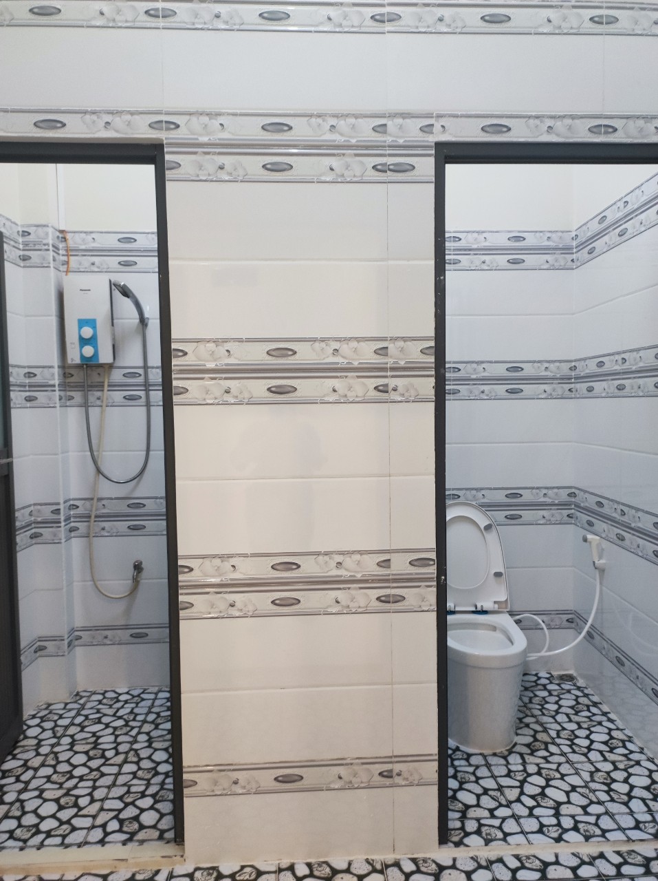 z5729283450024_d4f0c04dfc9d37b4351a133c6cac39aa