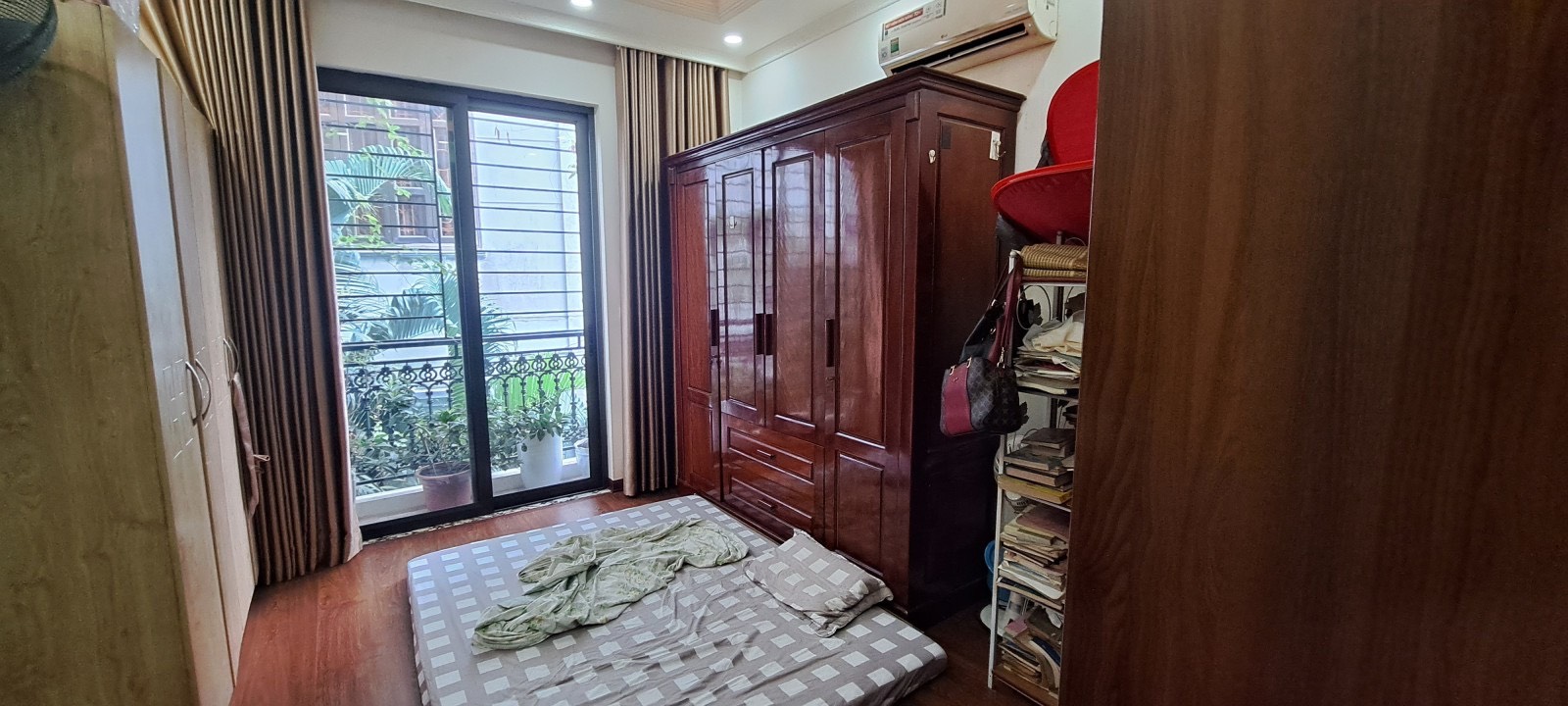 z5730374625685_bbd00222eb0921580d68a4e8c1fbabd7