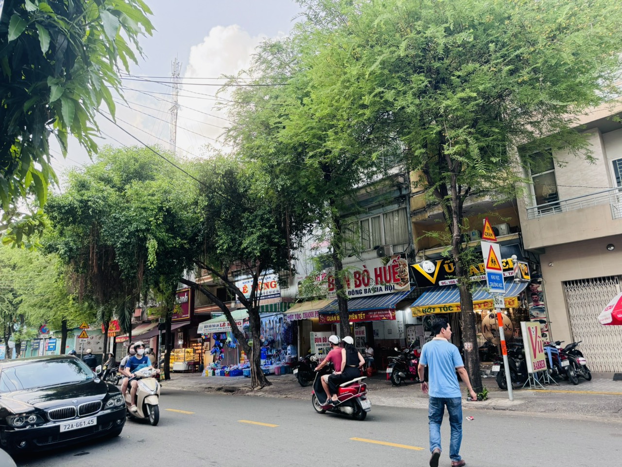 z5730908974849_dca809df877cd553e110377dd65d8b0d