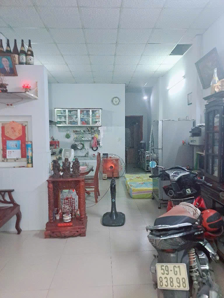 z5733951227685_651ea1564c9dd1fca5afce50571f3b20