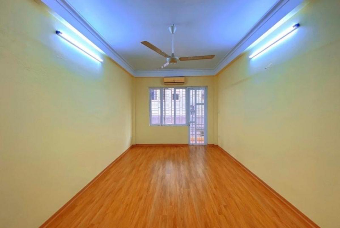 z5733990721591_29994384add6e3d6105fcf6e13d33559