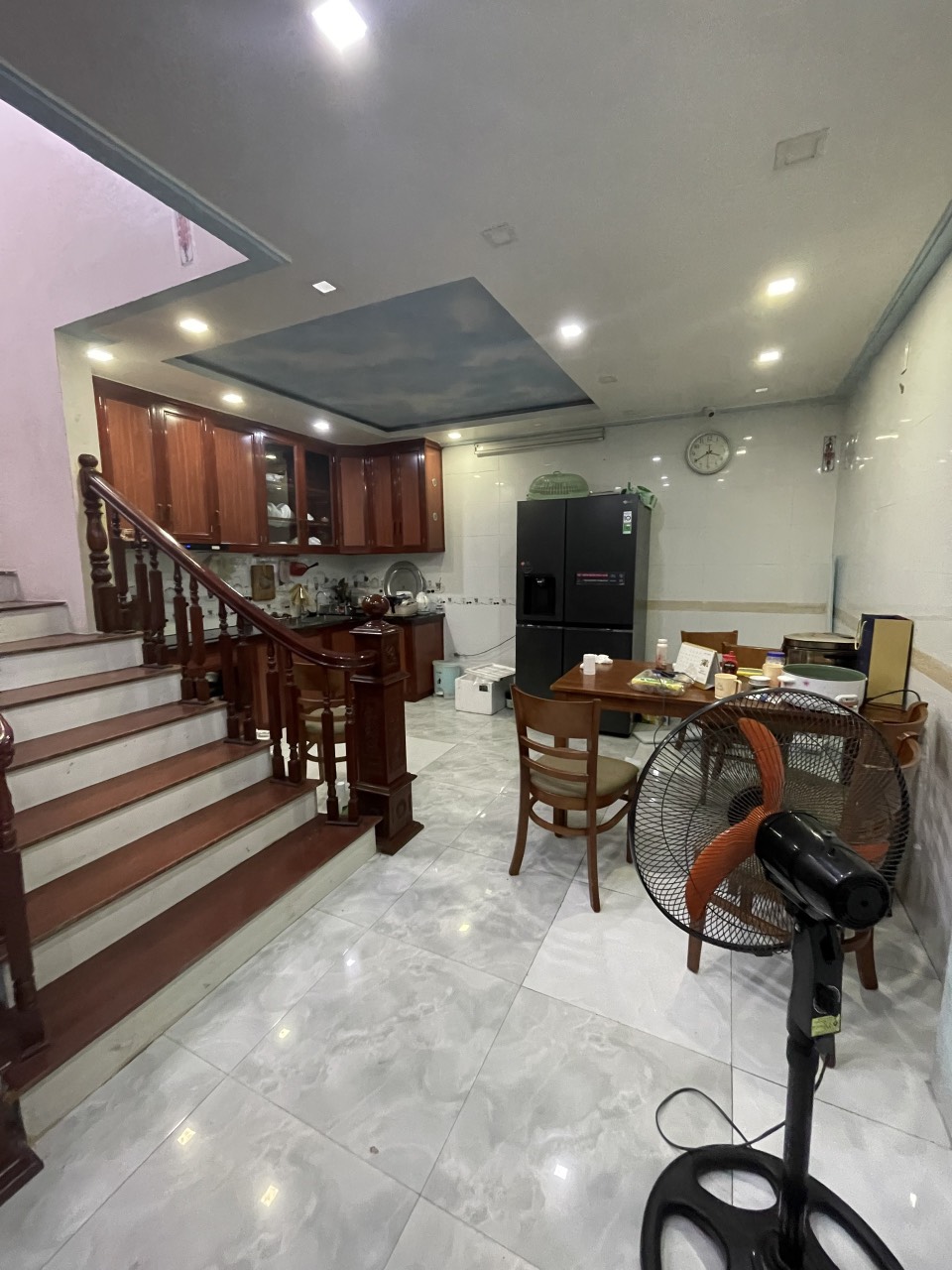 z5735620544828_79640df20cd6e1a0141237c8a6e3f66e