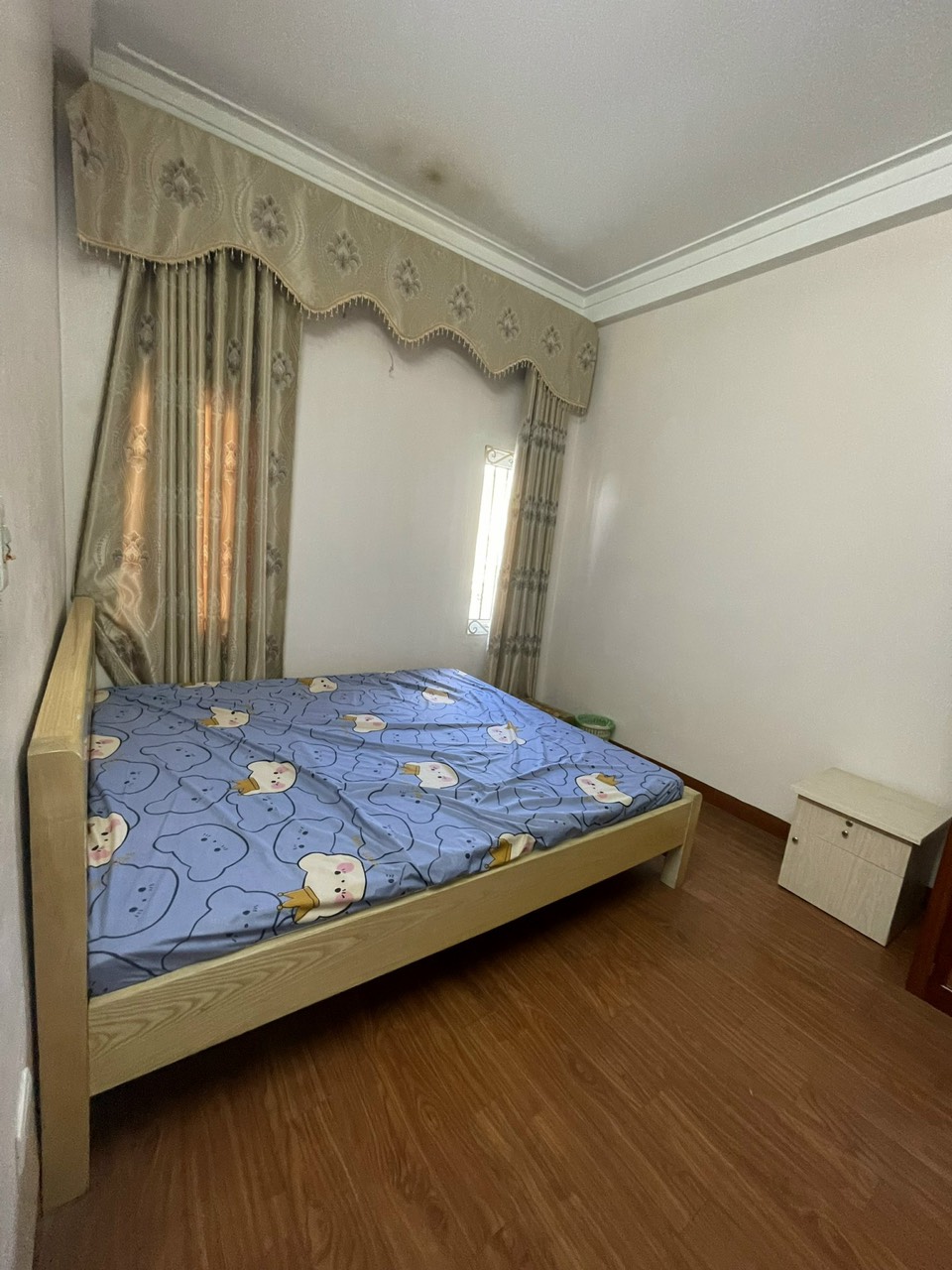 z5735620868775_1129dc029c11becf5822cbdef797d192