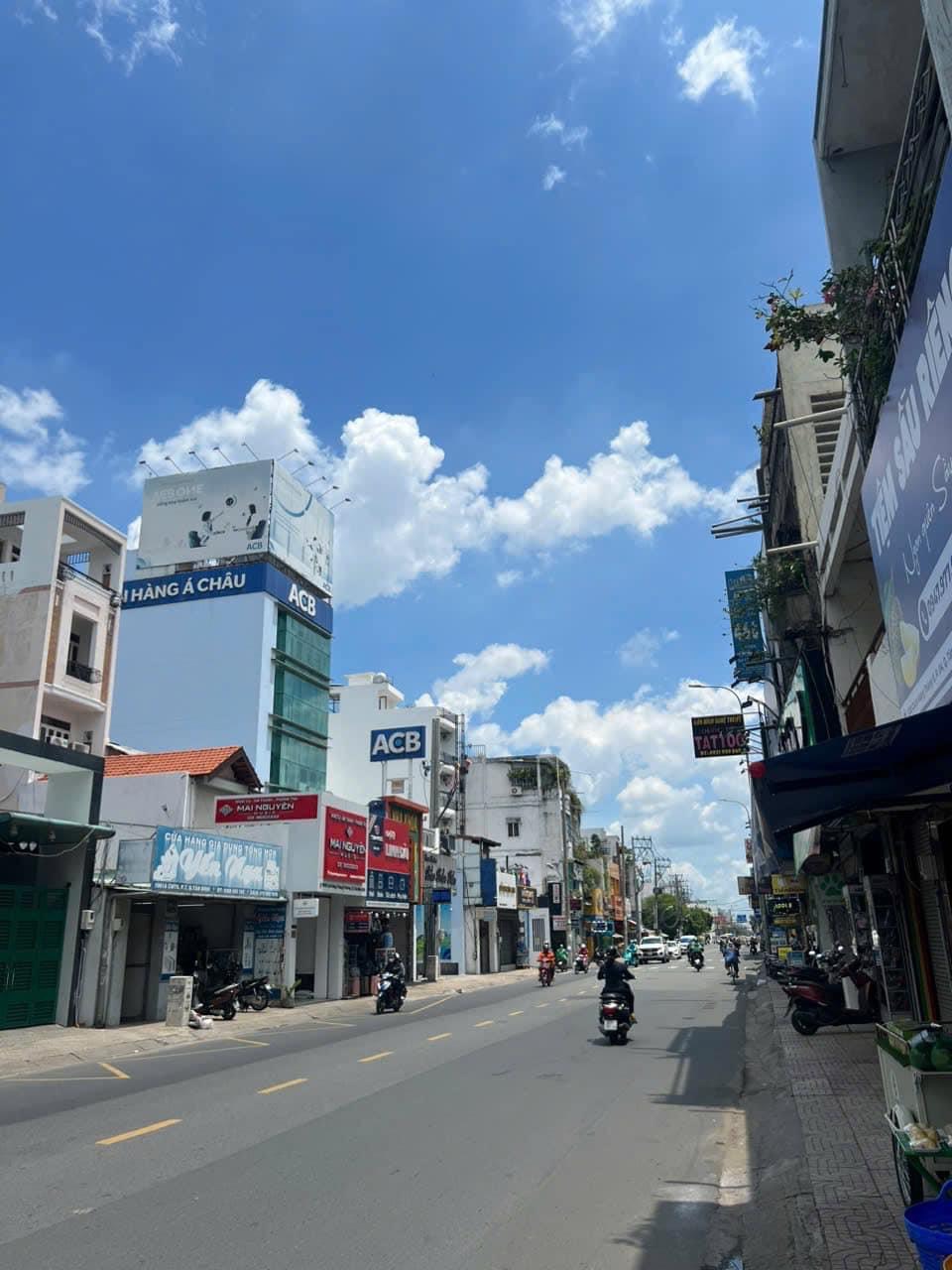 z5735745927001_4e8bdb0e1aff3d5671d2344725bace74