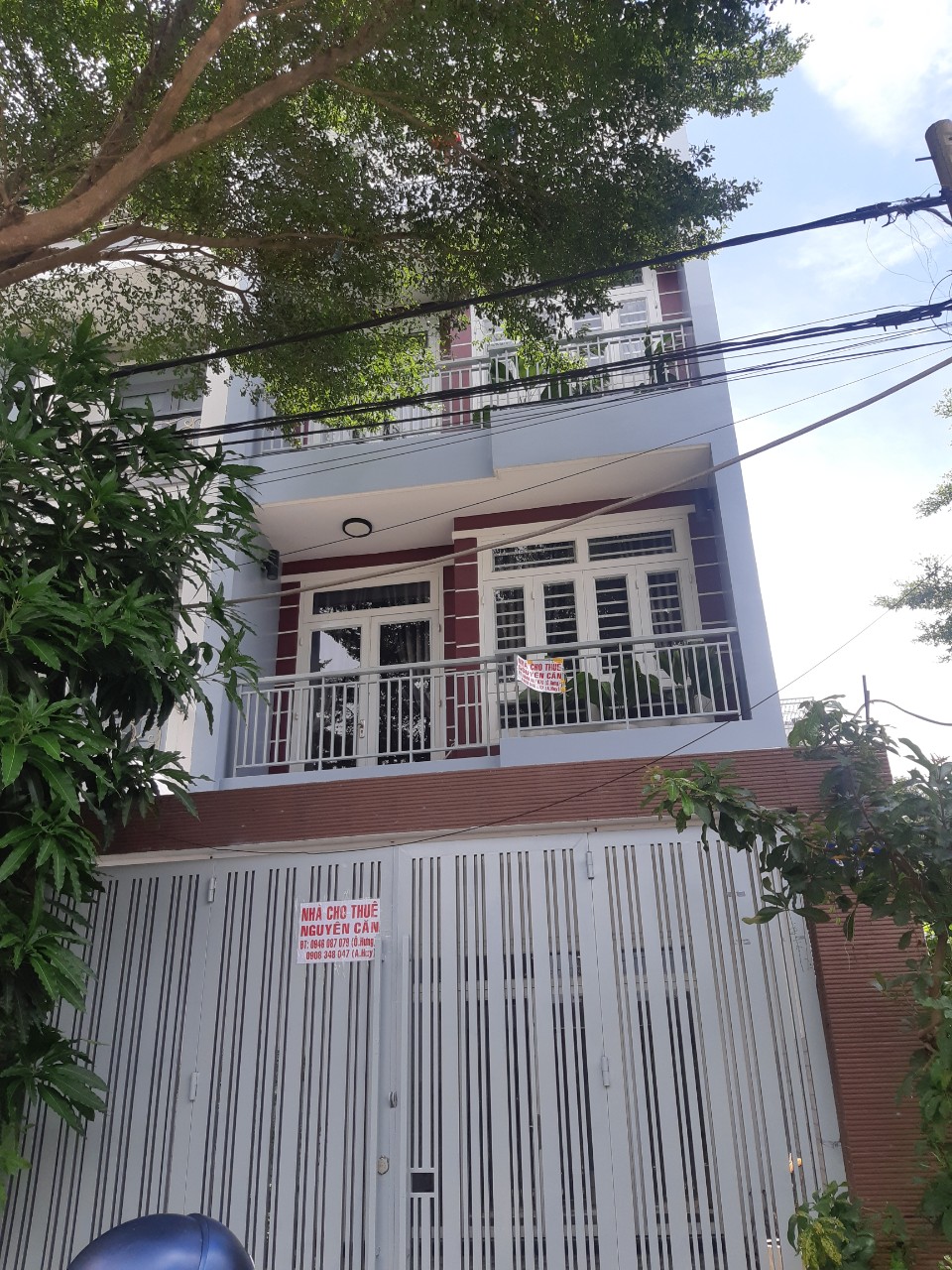 z5739775622235_29f72e2b169864daf094446a43195a2b