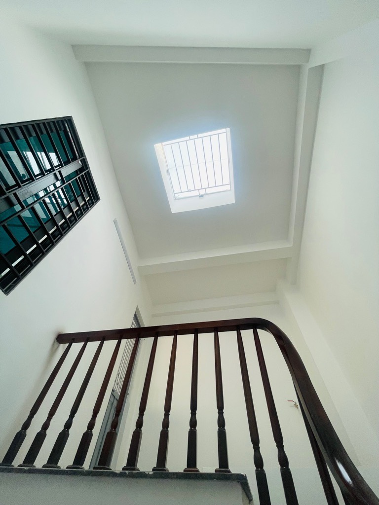 z5739802702832_5bb5f6613793bd7bc042b4140fd7aeb2