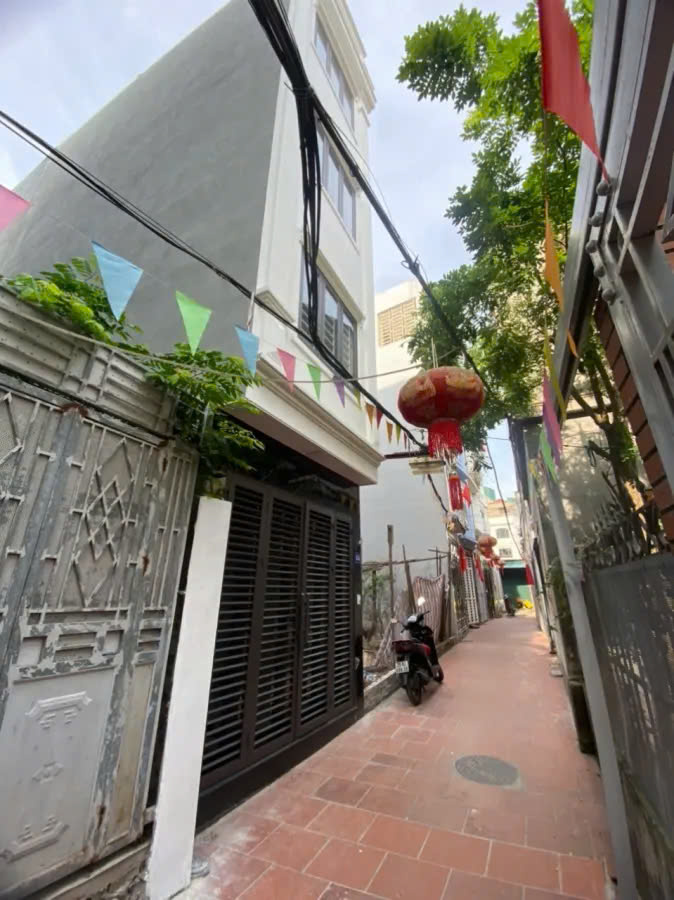 z5739996046592_77a2f5a92f9d54edfba6f2fecac507df