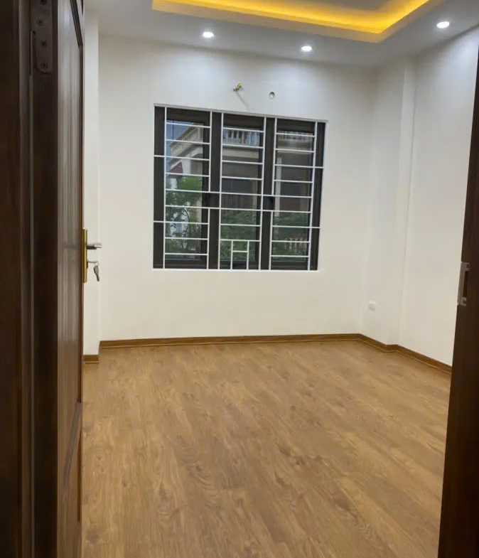 z5739996968338_e8e179d301e3e35e30d8b7141d69ea25