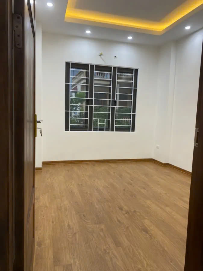 z5739996968338_e8e179d301e3e35e30d8b7141d69ea25