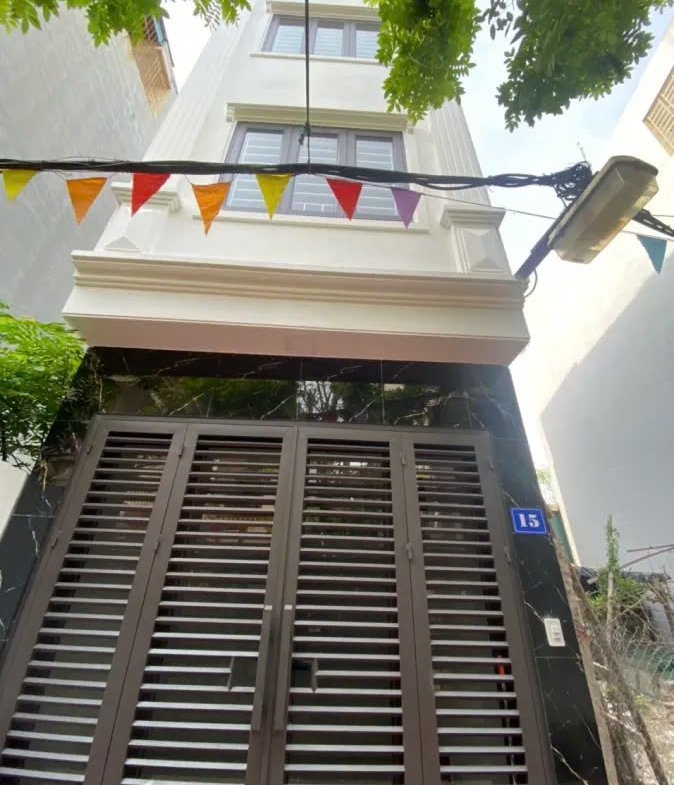 z5739997145920_e078078a9e6324a170d7857d792e99fc